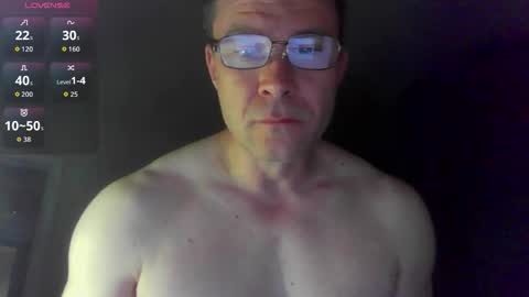 Snapshot of jamesjewels chatting on 25, 5, 2026 jamesjewels online show from 25, 5, 2026