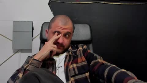 JamesMyers online show from 19, 4, 2026