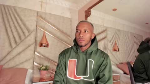 Snapshot of jamesparck chatting on 2, 3, 2025 James online show from 2, 3, 2025