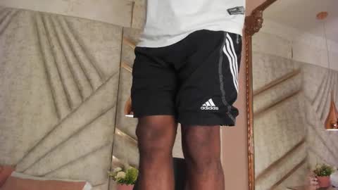 Snapshot of jamesparck chatting on 5, 3, 2025 James online show from 5, 3, 2025