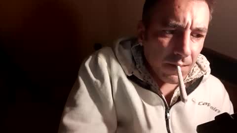 jamessisi online show from 2, 11, 2025