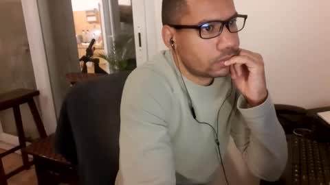 Snapshot of jamielonnas chatting on 11, 6, 2026 Jamie Lonnas online show from 11, 6, 2026