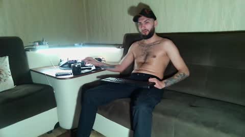 Robbie online show from 28, 2, 2025