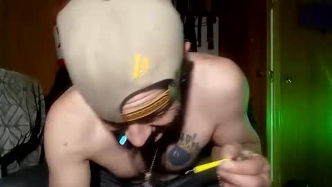 Supafly307blueeyes9in online show from 14, 2, 2025