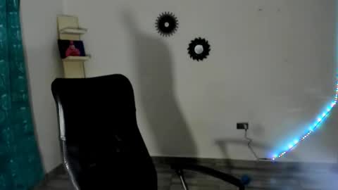 jan_milkhot online show from 23, 12, 2025