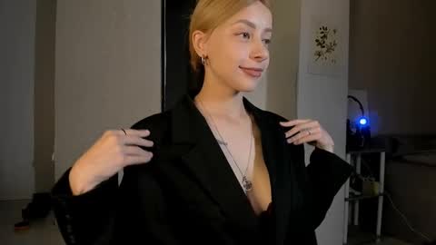 Snapshot of jane_bright chatting on 27, 2, 2025 Jane online show from 27, 2, 2025