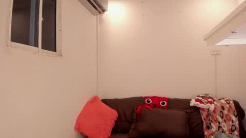 Jane  M online show from 28, 12, 2024