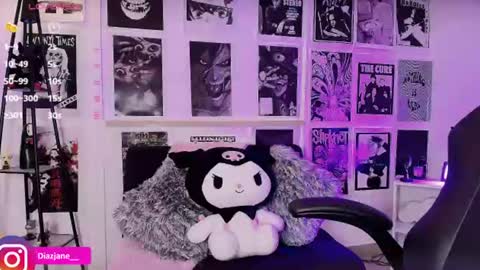 Jennifer online show from 19, 7, 2026