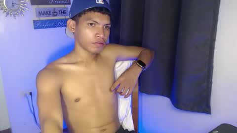 janlloyd04 online show from 2, 10, 2025