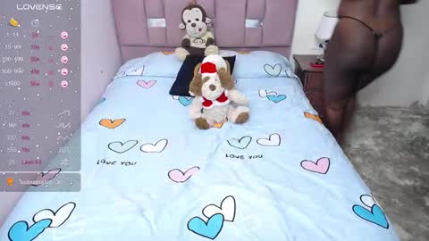 Snapshot of jannadayska chatting on 8, 1, 2026 camila online show from 8, 1, 2026