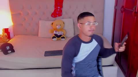 janomar01 online show from 20, 12, 2025