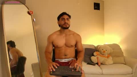 janomar01 online show from 25, 4, 2026