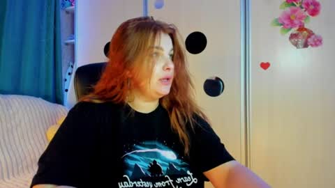 Snapshot of jansylines chatting on 23, 6, 2026 JansyLines online show from 23, 6, 2026