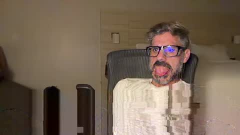 Snapshot of jareth_returns chatting on 15, 4, 2026 jareth_returns online show from 15, 4, 2026