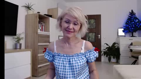 Jasmin room for people 40 online show from 5, 12, 2024