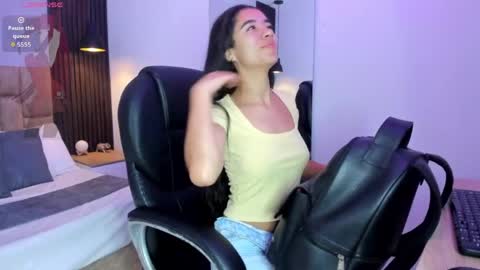 Snapshot of jasmin_adams chatting on 15, 5, 2026 Jasmin online show from 15, 5, 2026