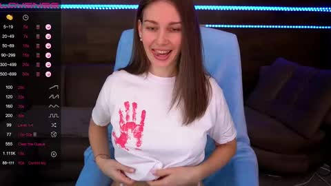 Snapshot of jasmin_james_ chatting on 11, 1, 2025 Jasmin online show from 11, 1, 2025