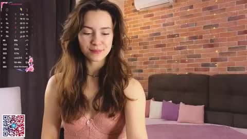 Snapshot of jasmindoroti chatting on 21, 10, 2025 Chloe online show from 21, 10, 2025