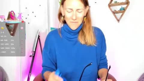 Jasmine Daze online show from 14, 10, 2025