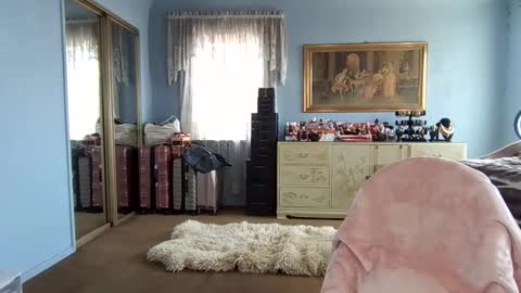 JasmineKay online show from 1, 5, 2026