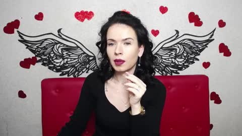 JasmineKouch online show from 19, 2, 2025