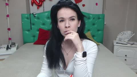 JasmineKouch online show from 26, 4, 2026