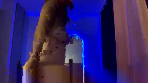 Snapshot of jasminneblair chatting on 12, 9, 2025 Jasminne online show from 12, 9, 2025