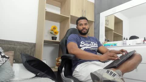 Jason online show from 17, 10, 2025