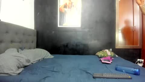    online show from 6, 10, 2025