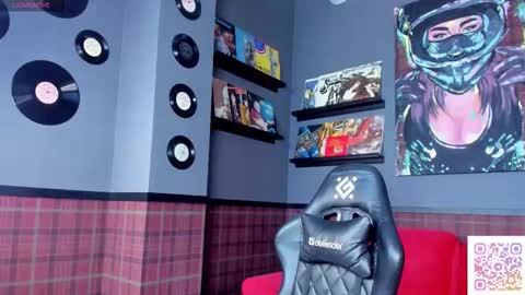 Charlotte online show from 21, 9, 2025