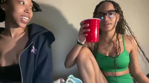 jassmineluvvss online show from 15, 1, 2026