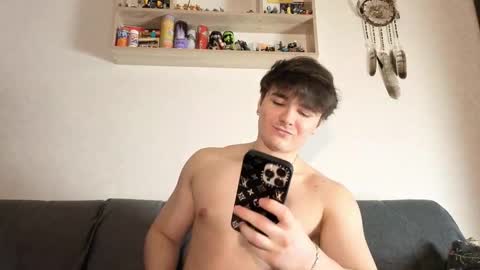 Snapshot of jastinpet chatting on 1, 10, 2025 jastinpet online show from 1, 10, 2025