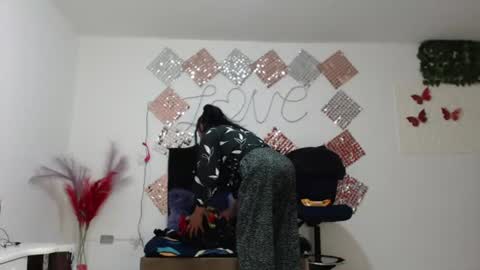 Snapshot of jatzibe_hot_93 chatting on 25, 7, 2026 Jatzibe online show from 25, 7, 2026