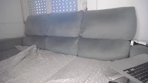 Javier  online show from 5, 3, 2025