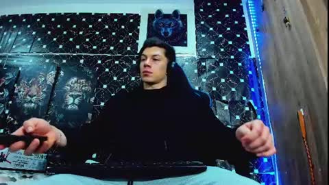 Javier online show from 14, 6, 2026