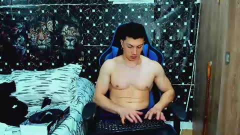 Javier online show from 29, 6, 2026