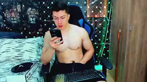 Javier online show from 30, 6, 2026