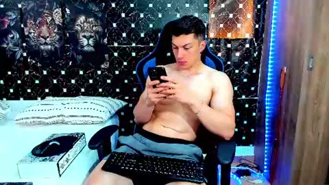 Javier online show from 22, 7, 2026