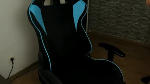 Snapshot of jaxonhunk chatting on 9, 6, 2026 JaxonHunk online show from 9, 6, 2026