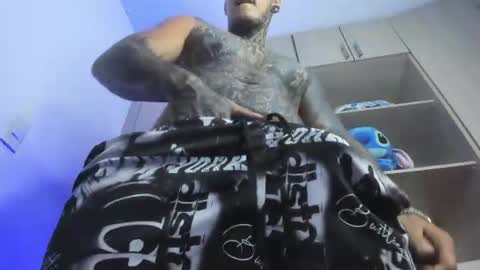 Michael independient model online show from 27, 7, 2026