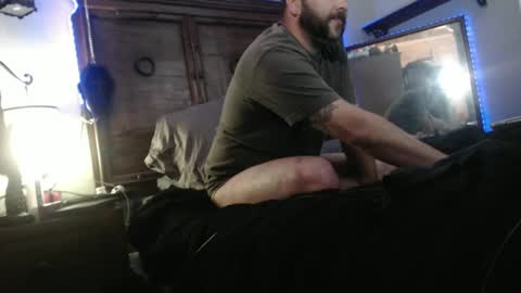 Snapshot of jaxxxdaddy chatting on 1, 1, 2025 jax online show from 1, 1, 2025