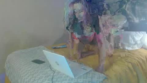 Remi Knox online show from 3, 2, 2026