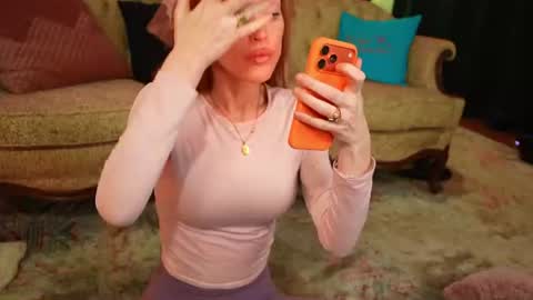 JennyBlighe online show from 21, 7, 2026