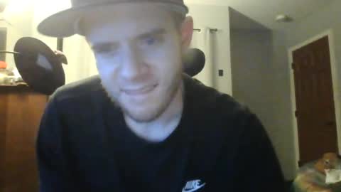 Snapshot of jaybrik92 chatting on 6, 7, 2026 Jlio Delgauto online show from 6, 7, 2026