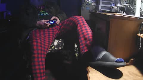 Grand Zaddy or Jay its casual online show from 1, 10, 2025