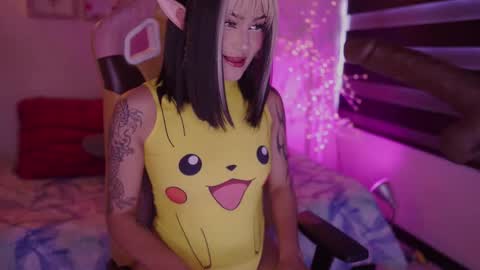 Snapshot of jayden_cournikovaa chatting on 2, 10, 2025 Jayen online show from 2, 10, 2025