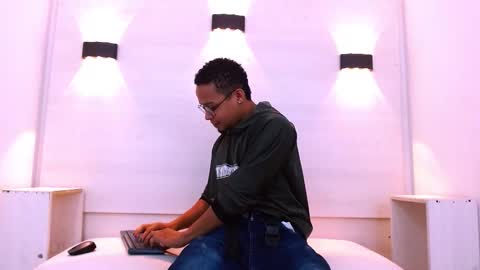 Jayden Morris online show from 29, 10, 2025