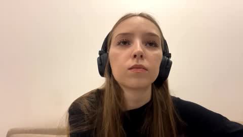 Isabella Rose online show from 10, 3, 2026