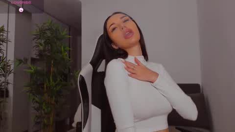 Snapshot of jaylee_kryss chatting on 14, 10, 2025 Jay online show from 14, 10, 2025