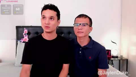 Jaylen and duke online show from 27, 4, 2026